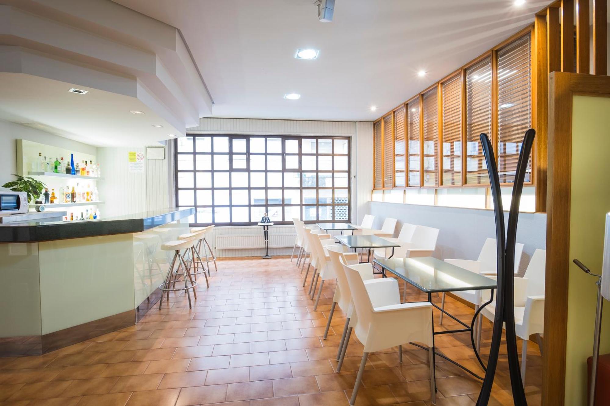 Hotel Alda บอยโร ภายนอก รูปภาพ
