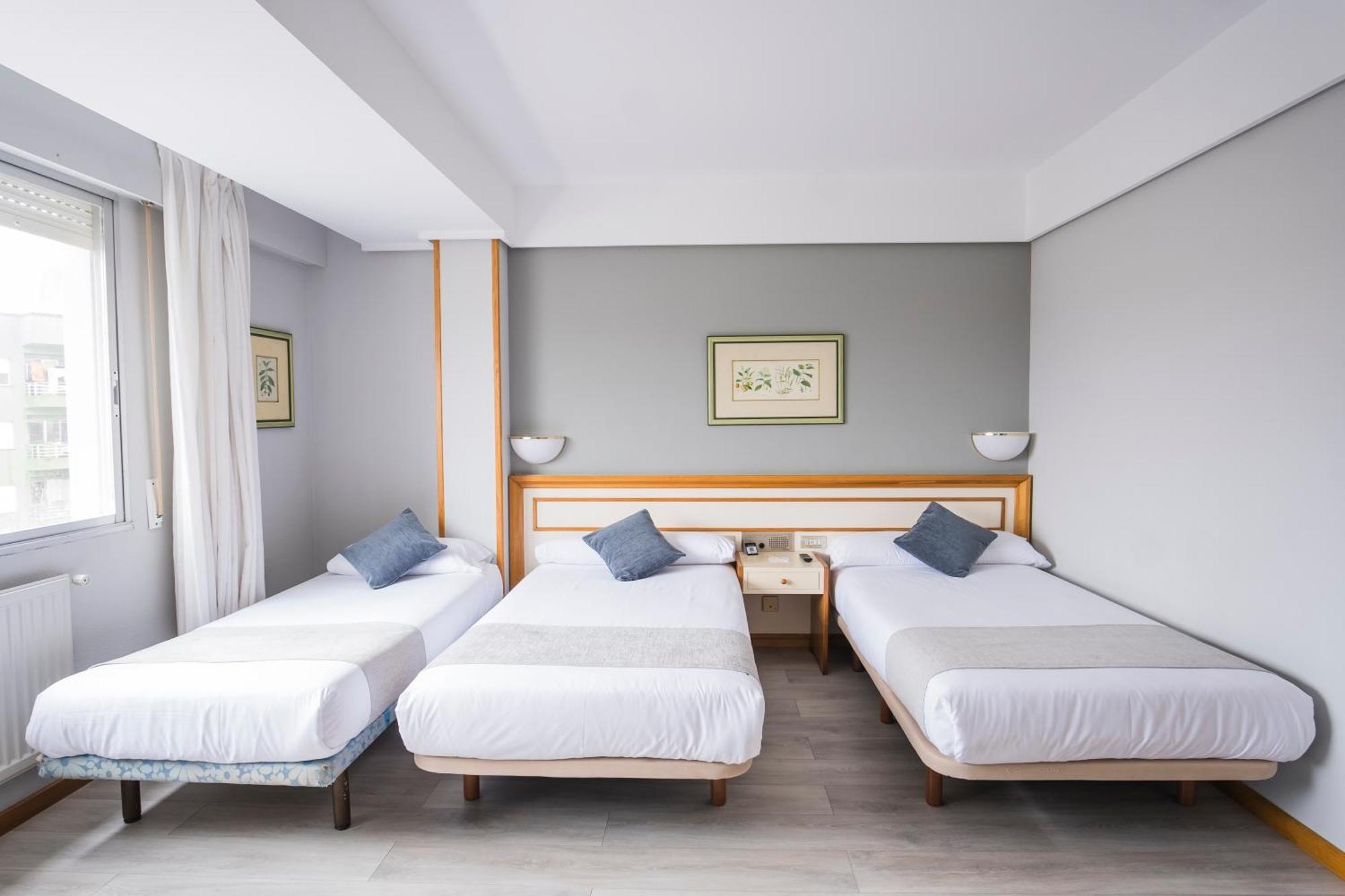 Hotel Alda บอยโร ภายนอก รูปภาพ