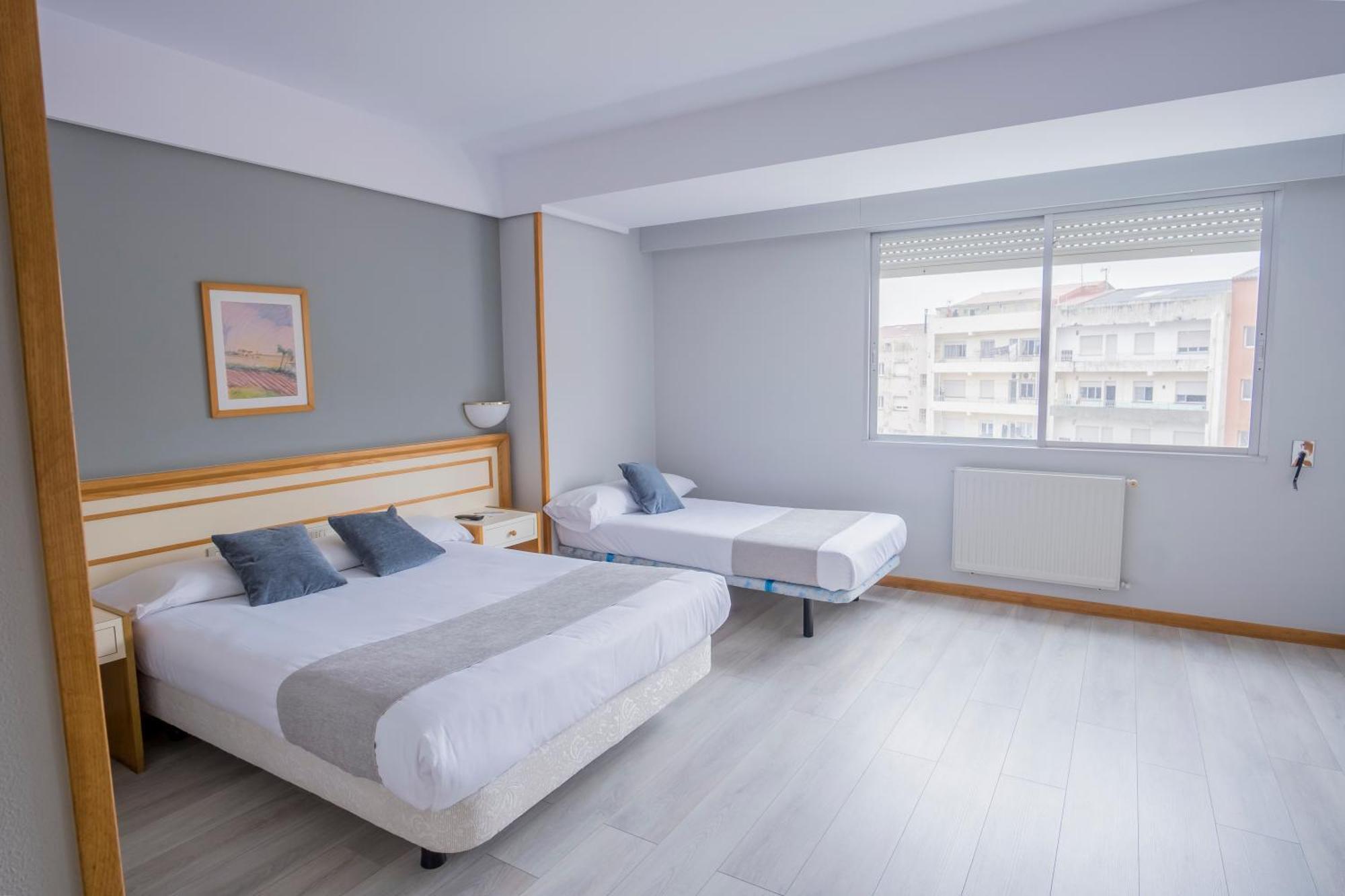 Hotel Alda บอยโร ภายนอก รูปภาพ