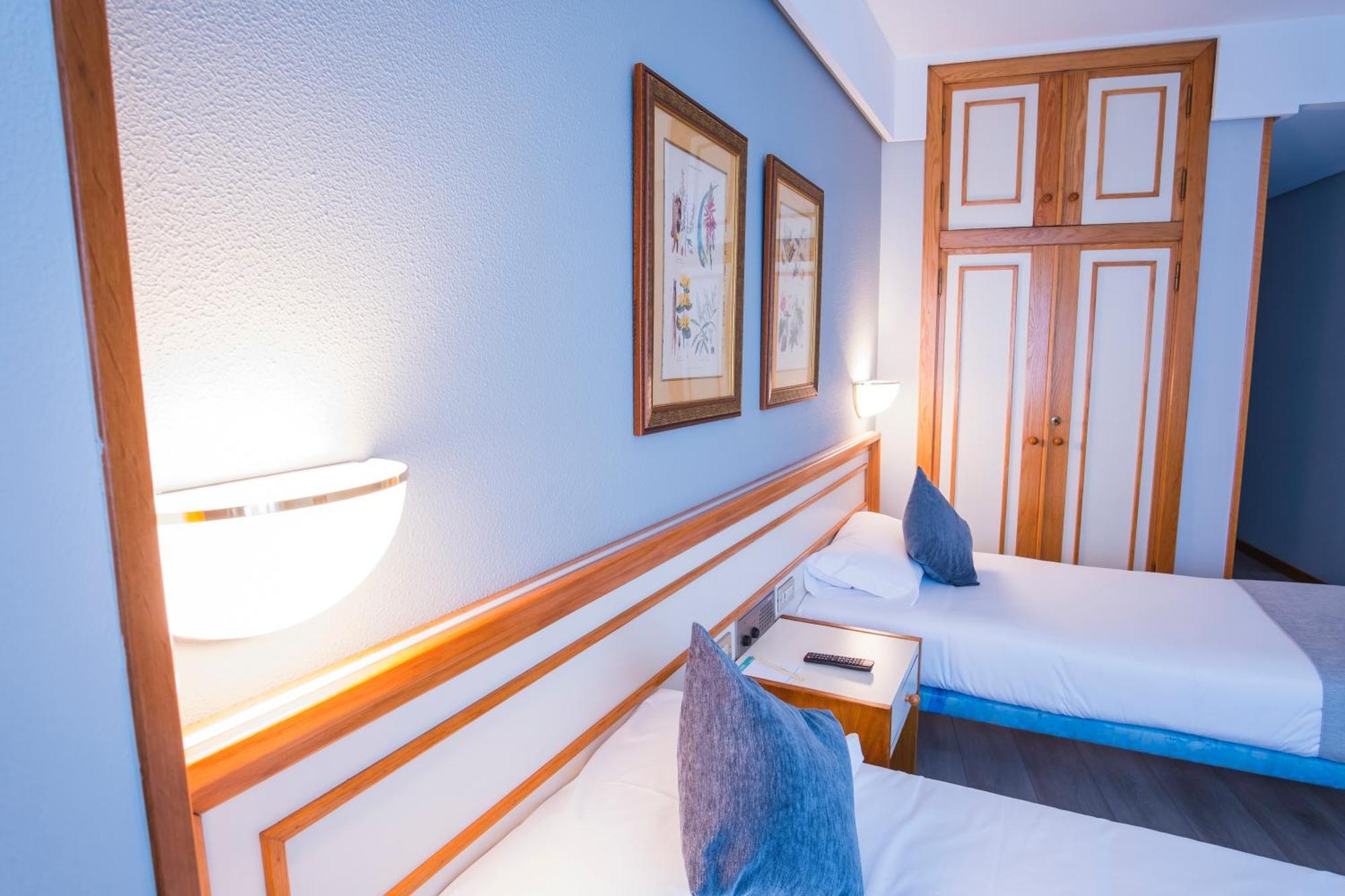 Hotel Alda บอยโร ภายนอก รูปภาพ
